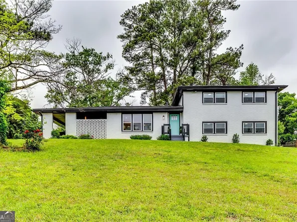 2932 Valley Ridge Dr, Decatur, GA 30032