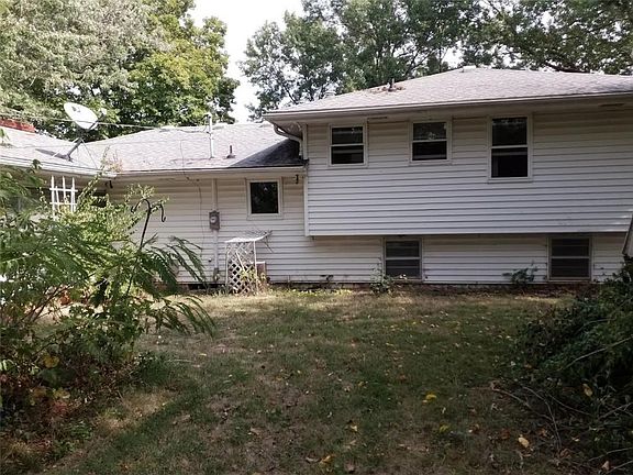 4th image of 14720 Red Rock Dr
