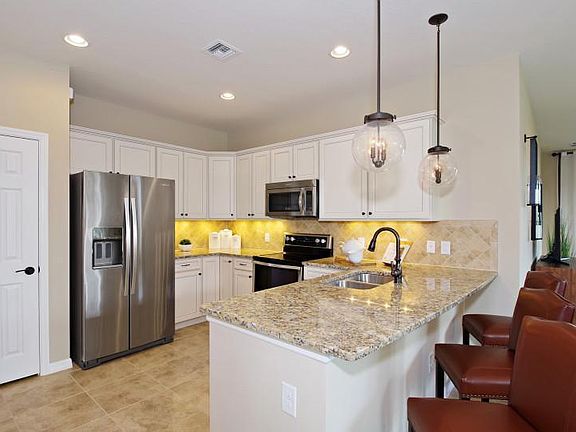 2nd image of 4396 Beauty Leaf Cir