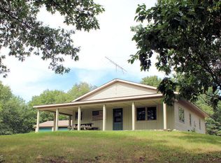 11970 N Cypress Ave, Paris, MI 49338