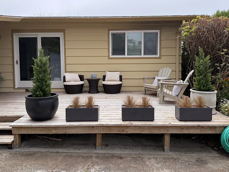 37 Alameda Ave — Photo 2