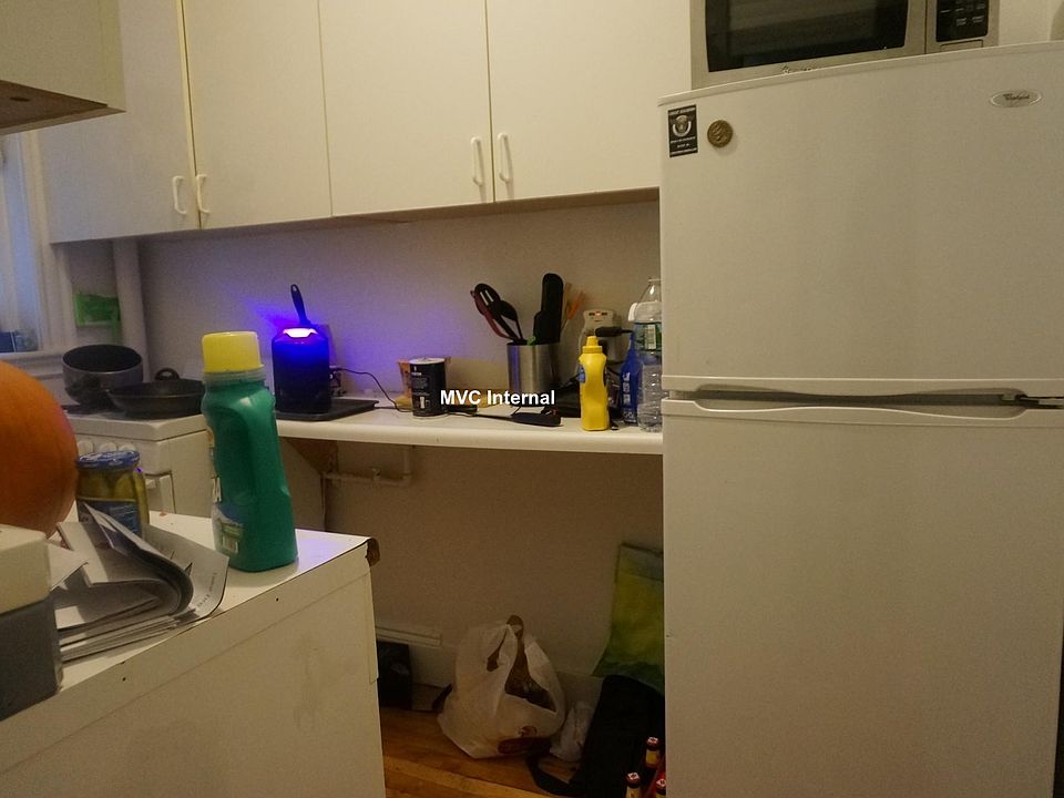 2nd image of 10 Orkney Rd #10PB