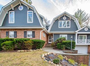 360 Spring Ave, Ridgewood, NJ 07450