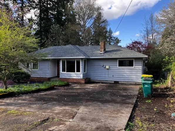 15615 SW Division St, Beaverton, OR 97007