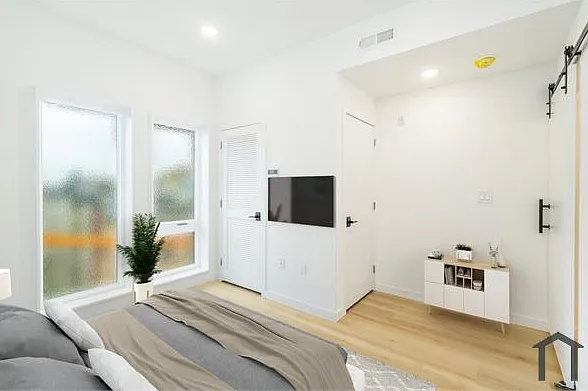 2720 N Hope St — Photo 6