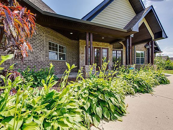 On expanse the of 5.09 acres