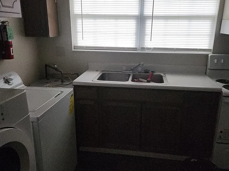 132I Jordan St — Photo 2