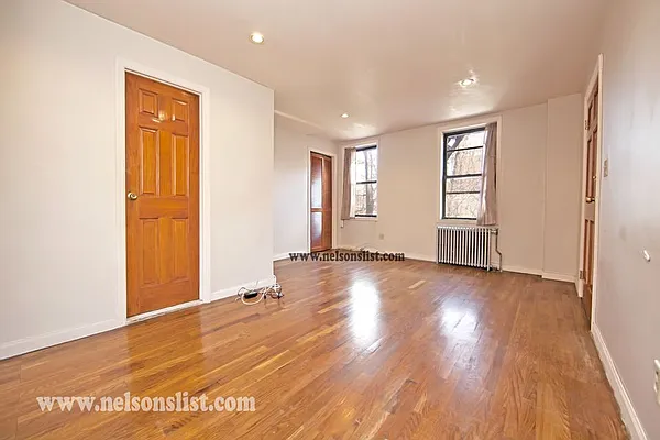 Rented by Nelson Aybar, LREB | media 8