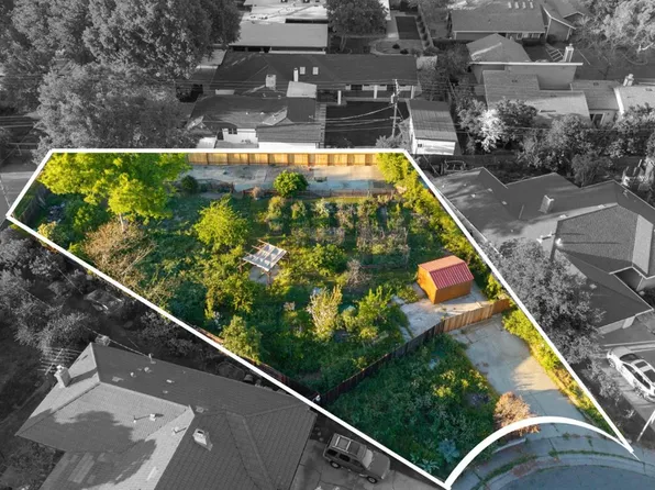 Harian Way, Sacramento, CA 95822