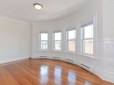 857 Beacon St APT 52, Boston, MA, 02215
