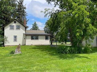 2909 Dawson Lake Rd, Caledonia, IL 61011