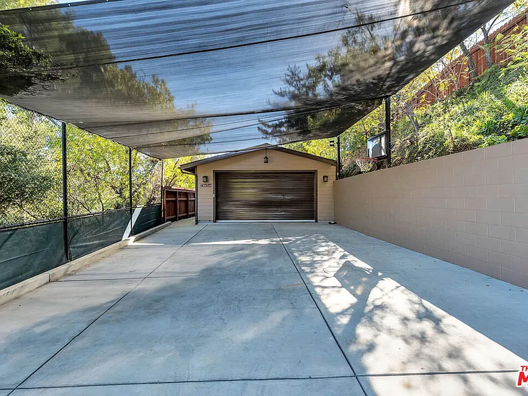 21832 Canon Dr — Photo 11
