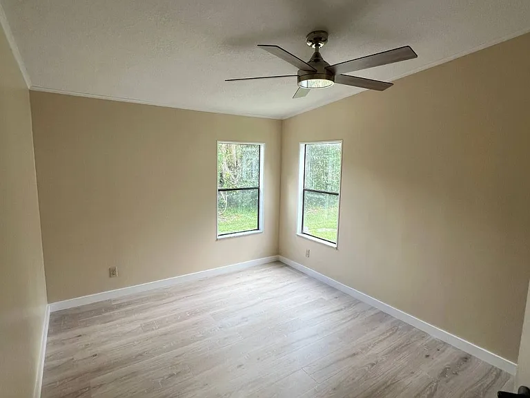 316 Notch Ln — Photo 4