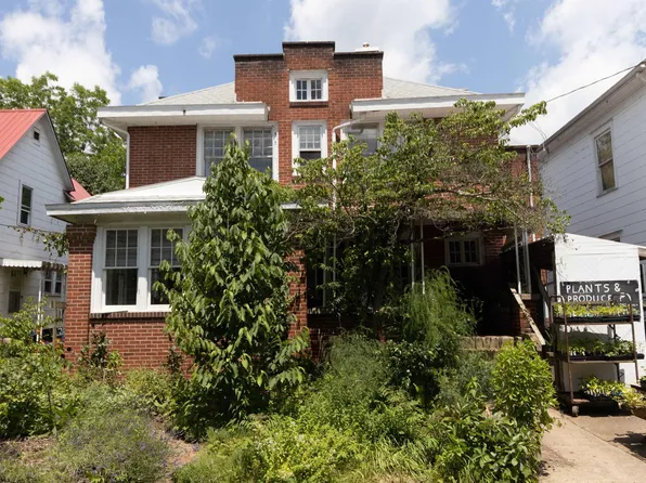 515 Center Ave, Weston, WV 26452