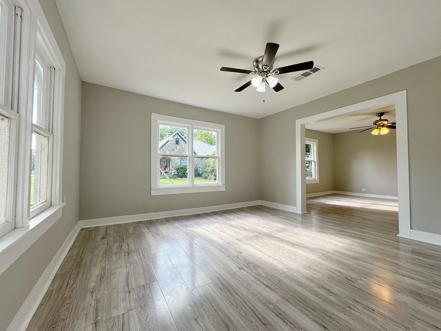 3 bed, 1620 sqft, $1,650 — Photo 4