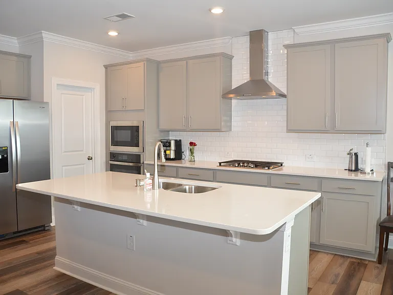 745 Cormiche Ln — Photo 12