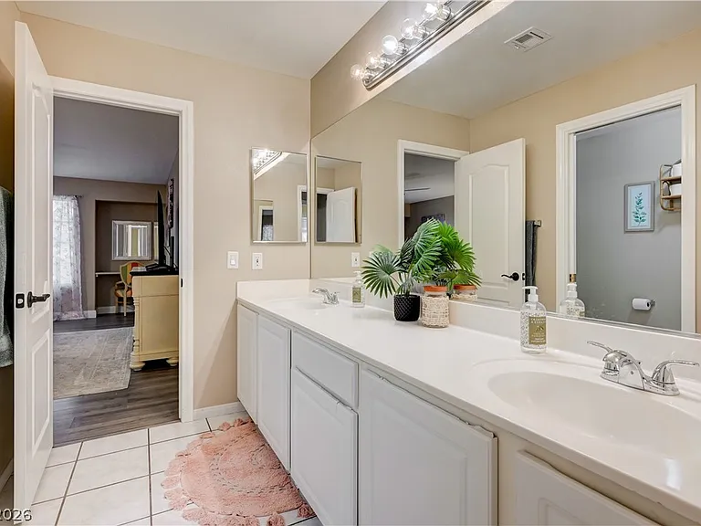 268 Copper Glow Ct #0 — Photo 68