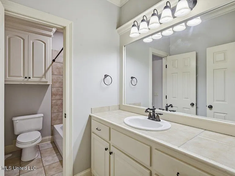 143 Sonnett Cir — Photo 39