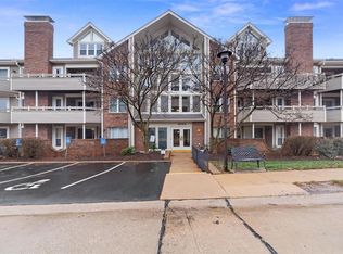 1033 Wilton Royal Dr APT 202, Saint Louis, MO
