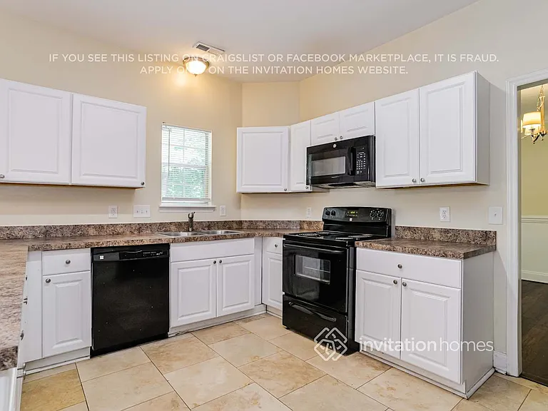 1618 Waterstone Ln — Photo 7