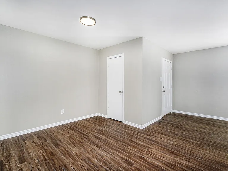 1303 S 2nd St #1 — Photo 19