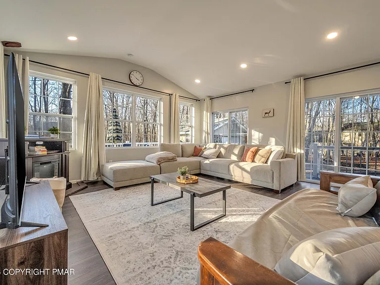 113 Meckesville Rd — Photo 14