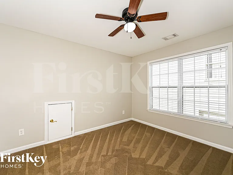 1460 Independence Trl — Photo 14