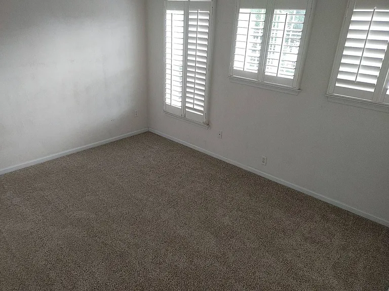 1517A Parks Ave — Photo 18