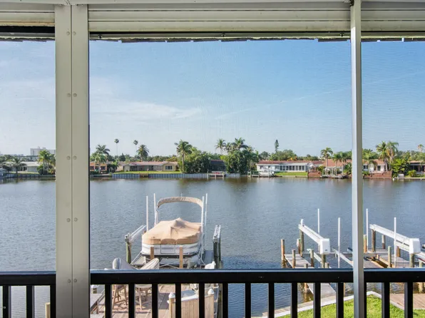 205 S Banana River Blvd APT 404, Cocoa Beach, FL 32931