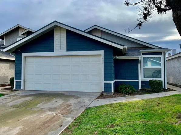 1403 E Sunnyview Ave, Visalia, CA 93292