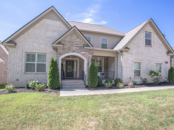 2nd image of 2278 Kirkwall Dr