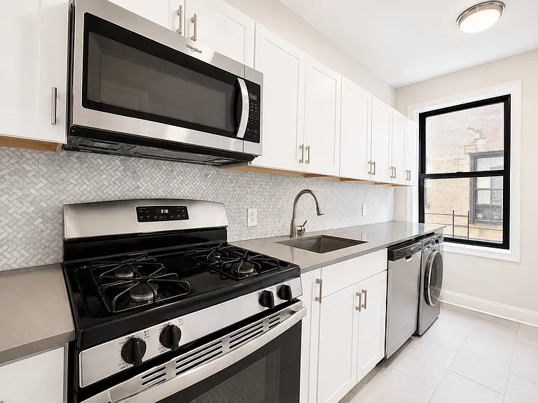213 Bennett Ave #6D — Photo 8