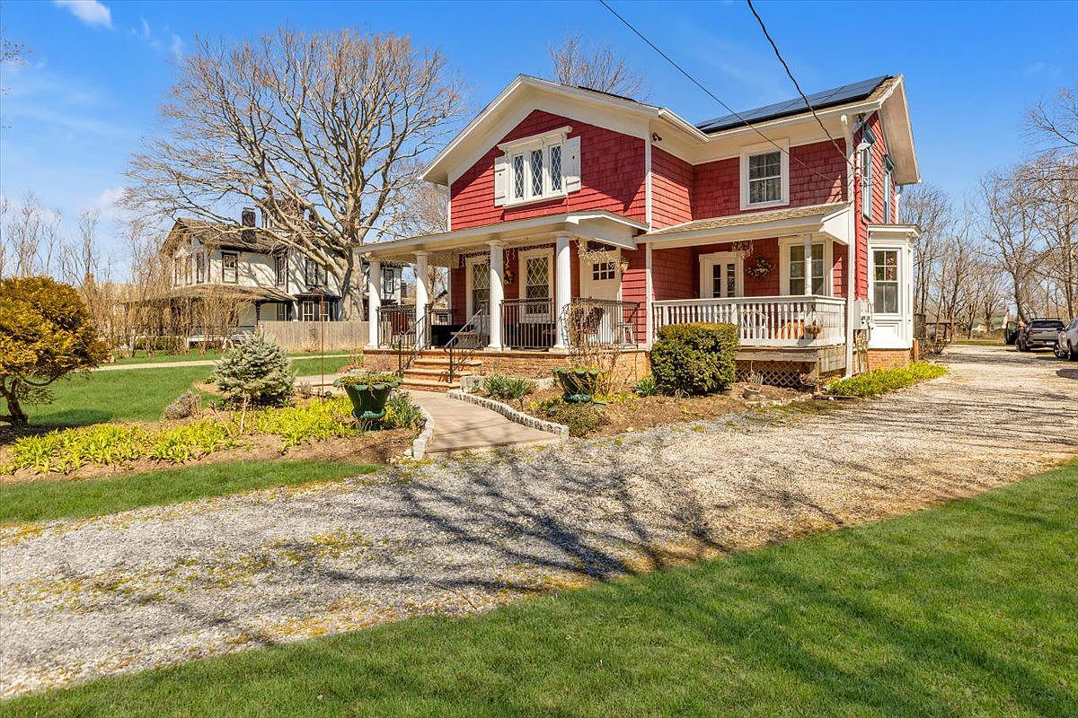 2980 Peconic Ln, Peconic, NY 11958 Zillow