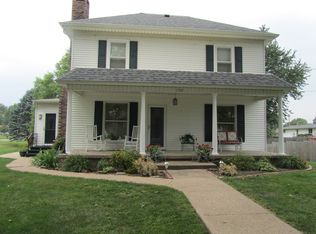 1705 12th St, Viola, IL 61486