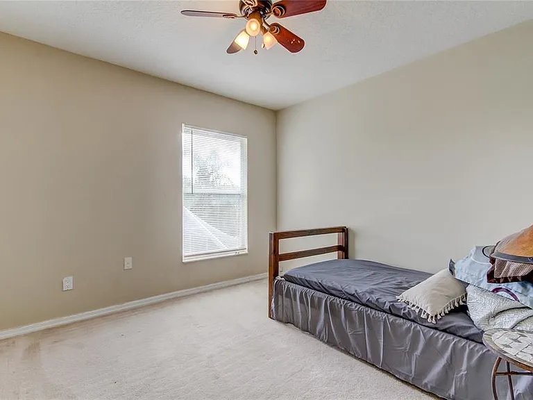 9401 Woodbay Dr — Photo 27