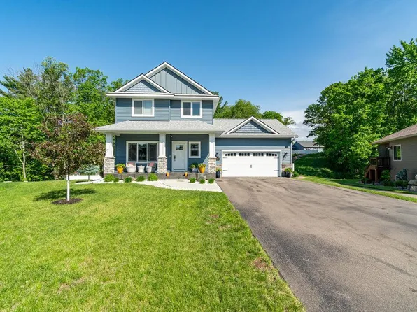 1585 Pinehurst Ct, Altoona, WI 54720