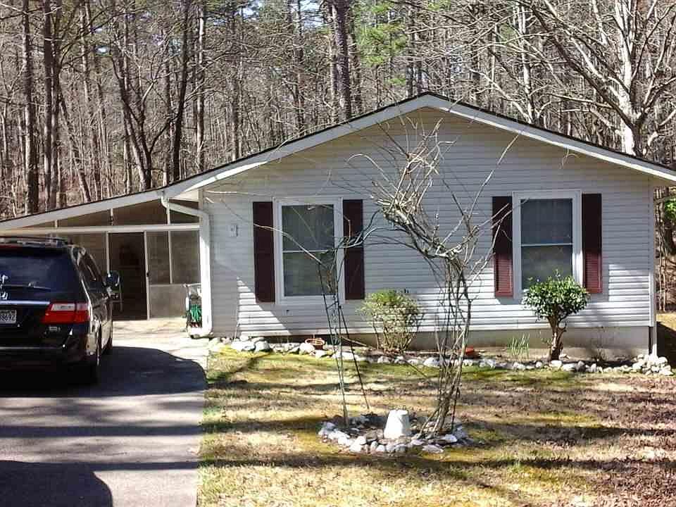 1st image of 12 Cieza Ln