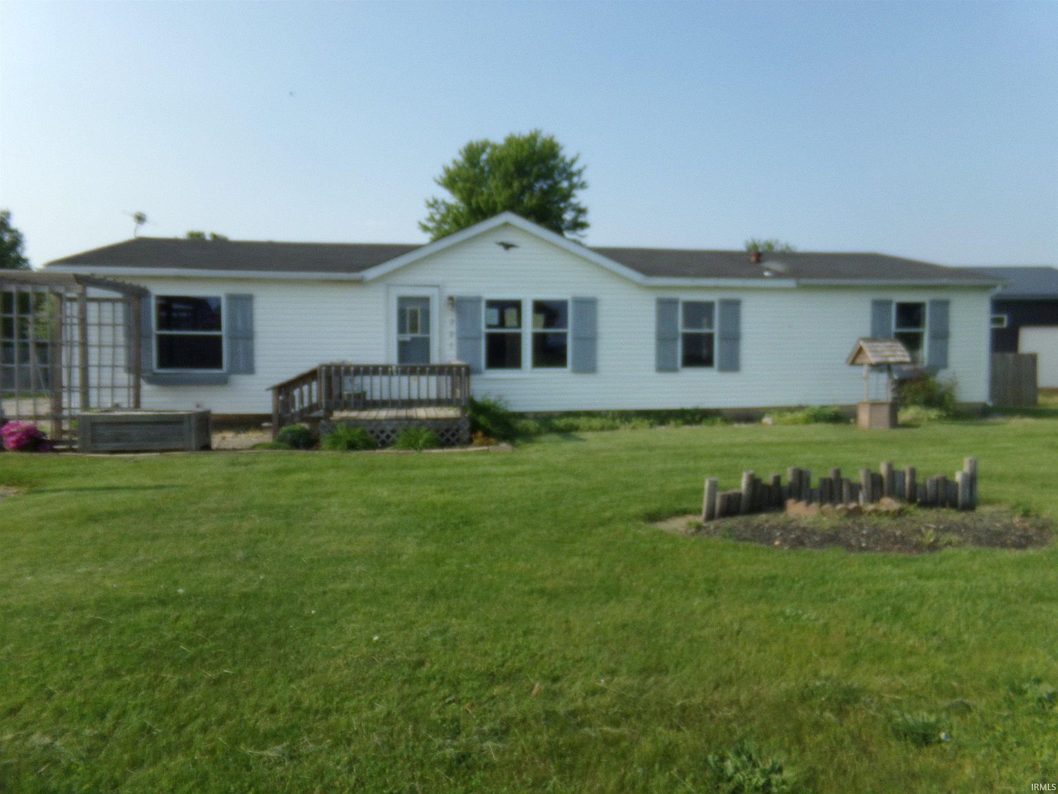 221 W Pearl St, Ashley, IN 46705 Zillow