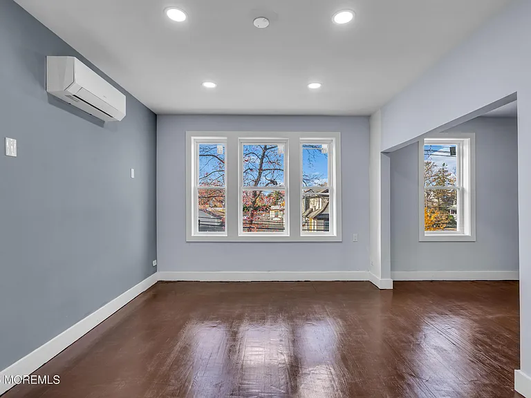 922 4th Ave #2B — Photo 21