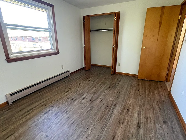 310 Merrymont Dr #D — Photo 12