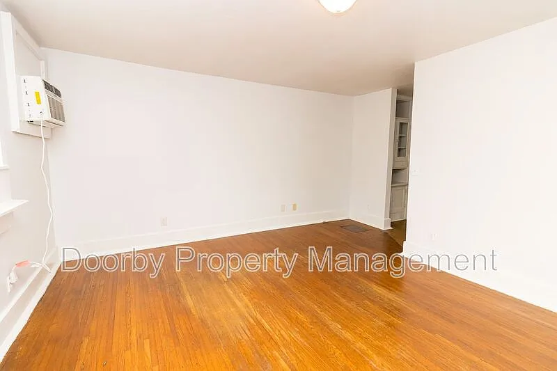 Building Photo - 12 Bellflower Cir #2