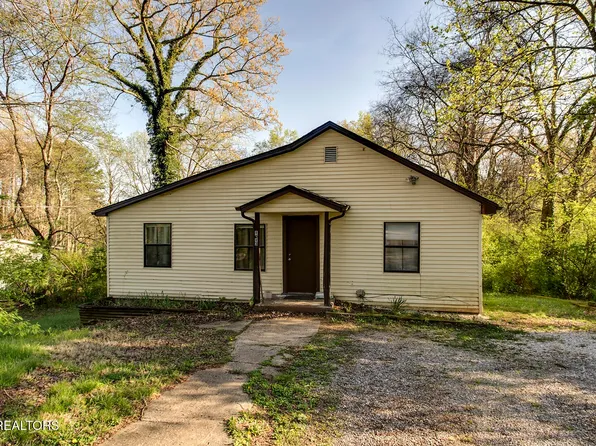 1013 Beaman Lake Rd, Knoxville, TN 37914