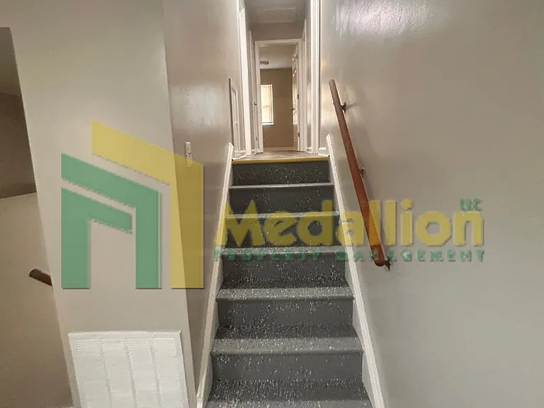 8358 S Morgan St — Photo 9
