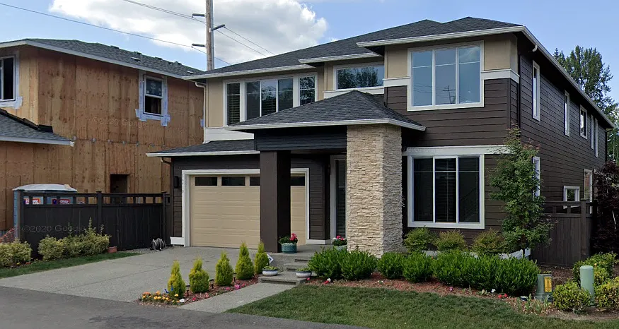 4 bed, 3940 sqft, $6,400 — Photo 2