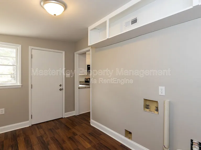 6313 Johnsdale Rd — Photo 22