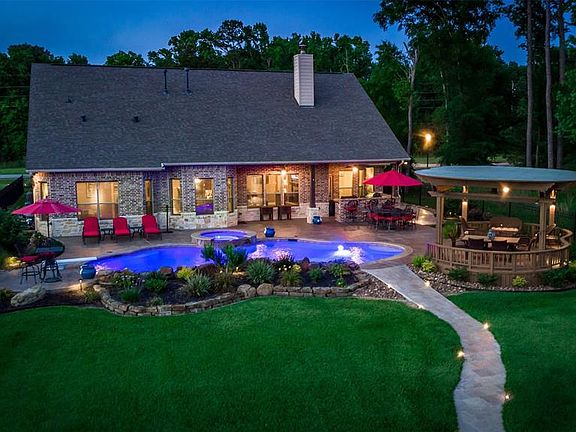 4th image of 28607 Monterey Cliff Ln