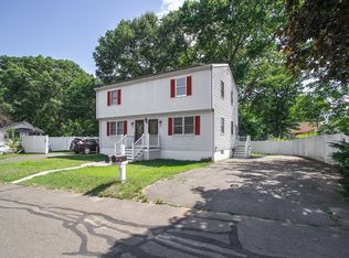 3 Five Angelo St, Springfield, MA 01119