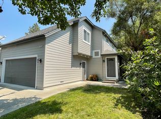 1514 Covent Gdn #A, Santa Rosa, CA 95403