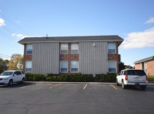 705 W Russell Rd APT B, Tecumseh, MI 49286