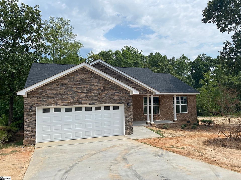 2015 Pinehaven St, Laurens, SC 29360 Zillow